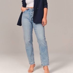 ABERCROMBIE CURVE LOVE HIGH RISE DAD JEAN